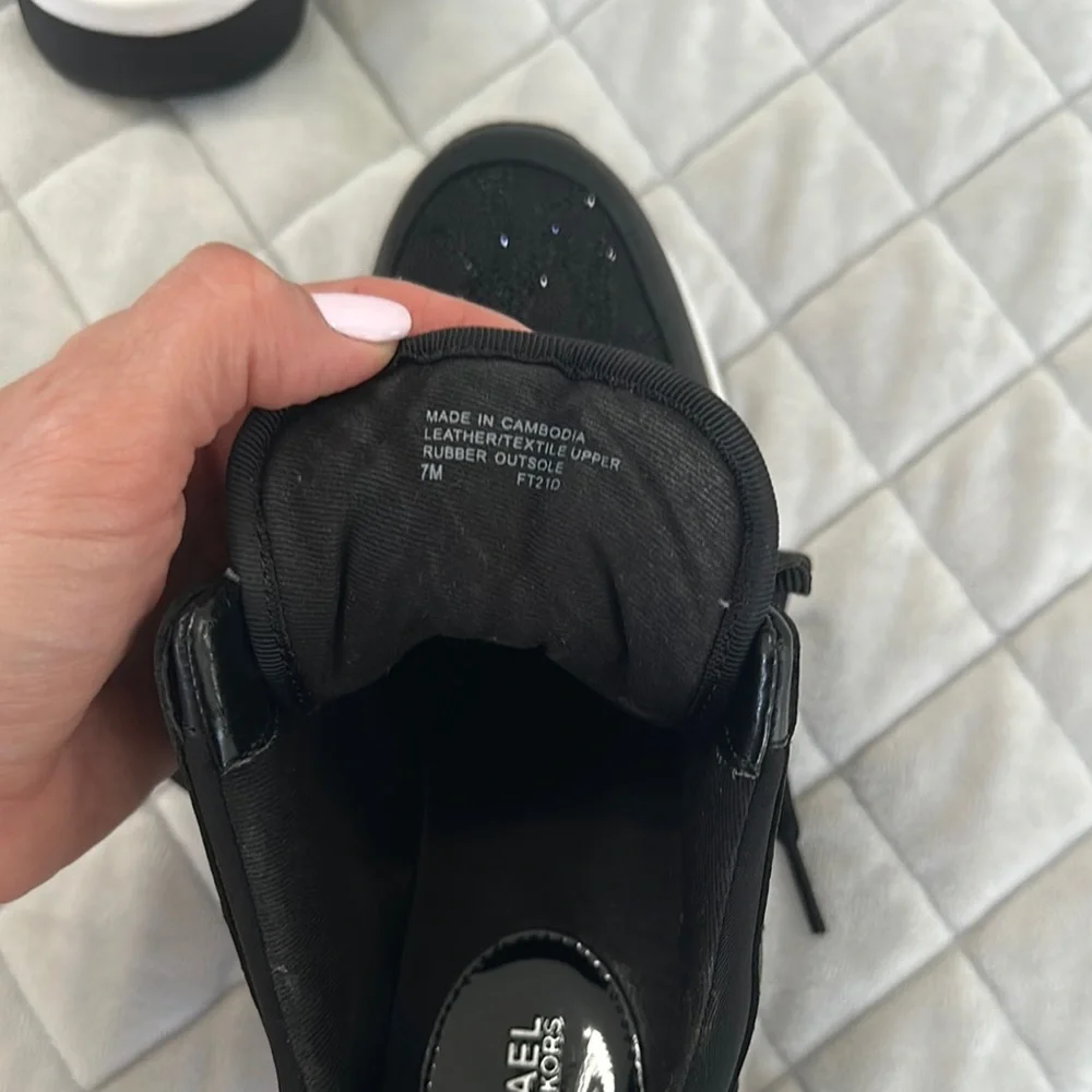 Michael Kors Black and White Sneakers Sleek Design - Picture 6 of 7